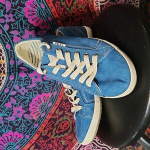 Taos Star Sneaker Electric Blue